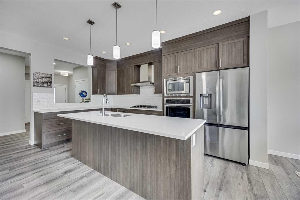 









109


Mallard

Grove Southeast,
Calgary,




AB
T3S 0E2

