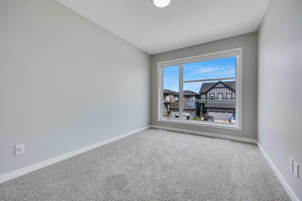 









109


Mallard

Grove Southeast,
Calgary,




AB
T3S 0E2

