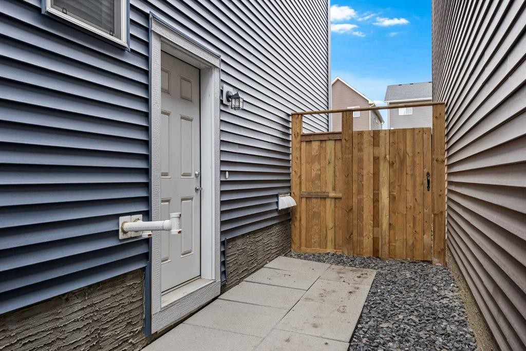 









109


Mallard

Grove Southeast,
Calgary,




AB
T3S 0E2

