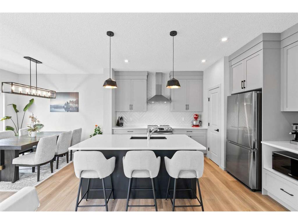 









803


Bayview

Terrace Southwest,
Airdrie,




AB
T4B 5M6

