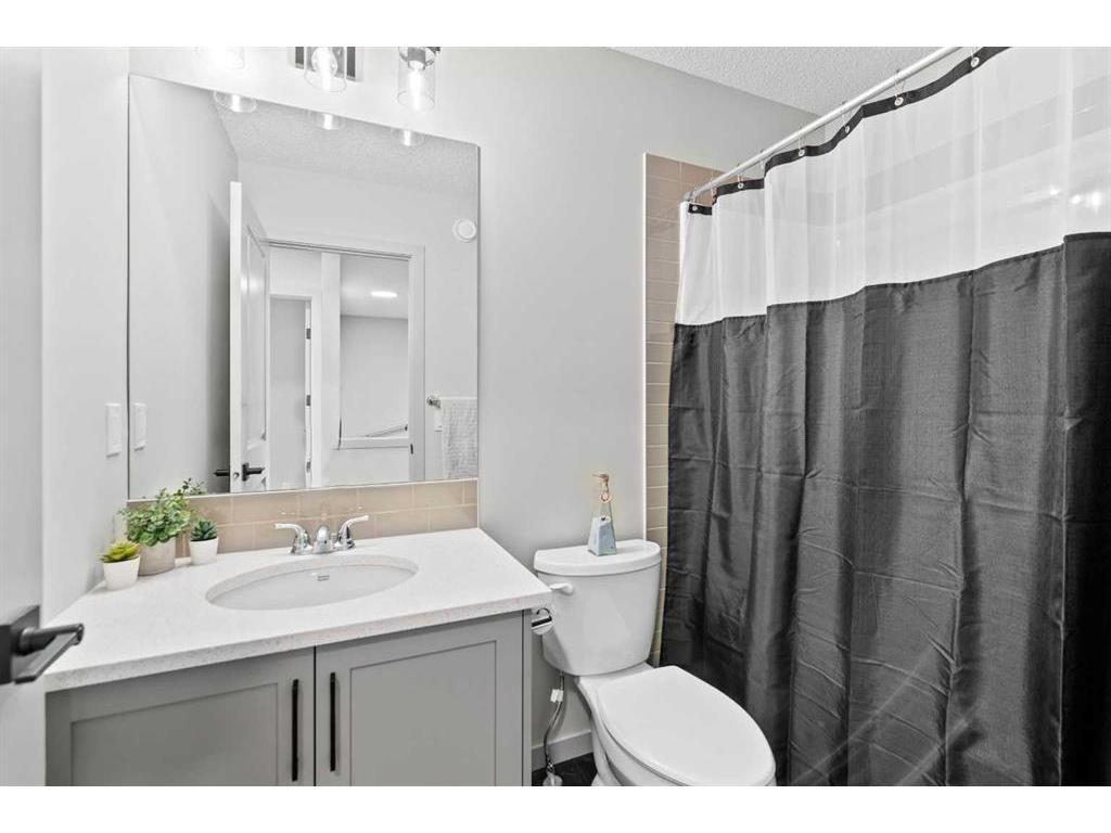 









803


Bayview

Terrace Southwest,
Airdrie,




AB
T4B 5M6


