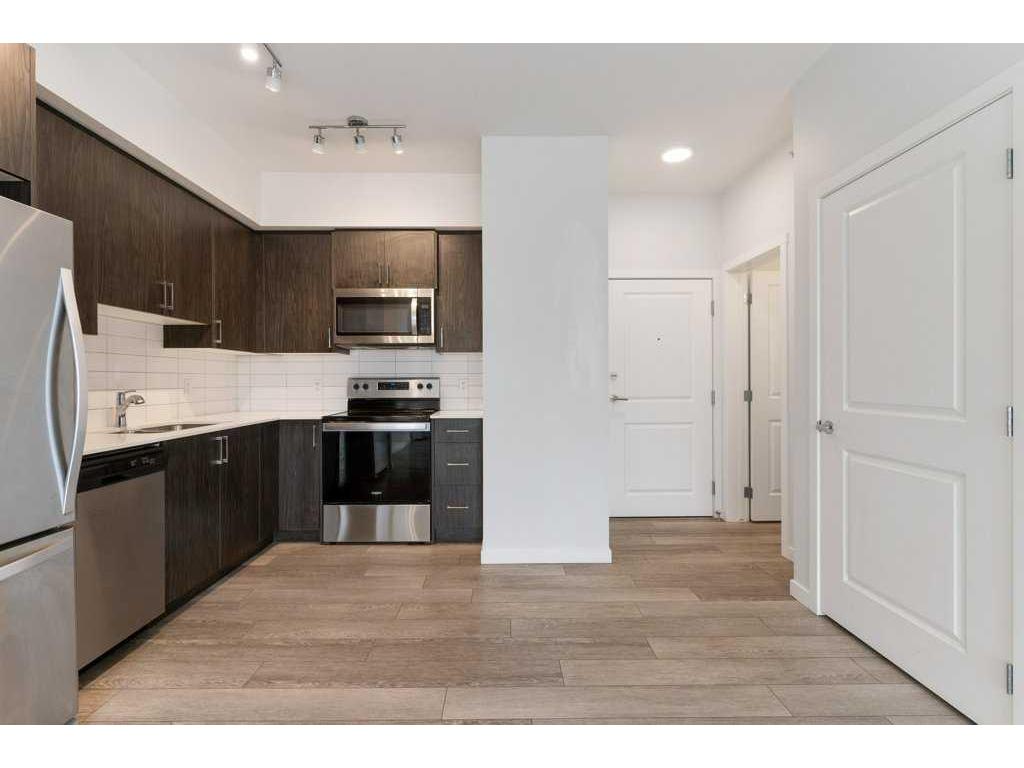 









3727


Sage Hill

Drive Northwest, 3405,
Calgary,




AB
T3R 1T7

