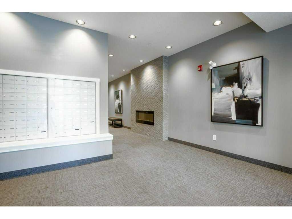









3727


Sage Hill

Drive Northwest, 3108,
Calgary,




AB
T3R 1T7

