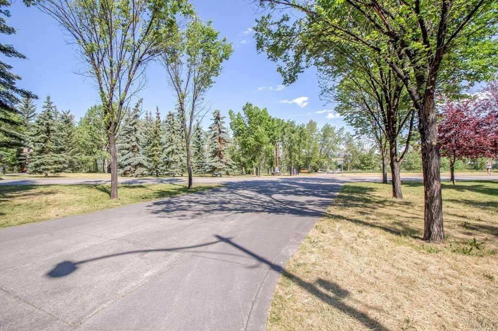 









222


Riverfront

Avenue Southwest, 231,
Calgary,




AB
T2P 2Y9

