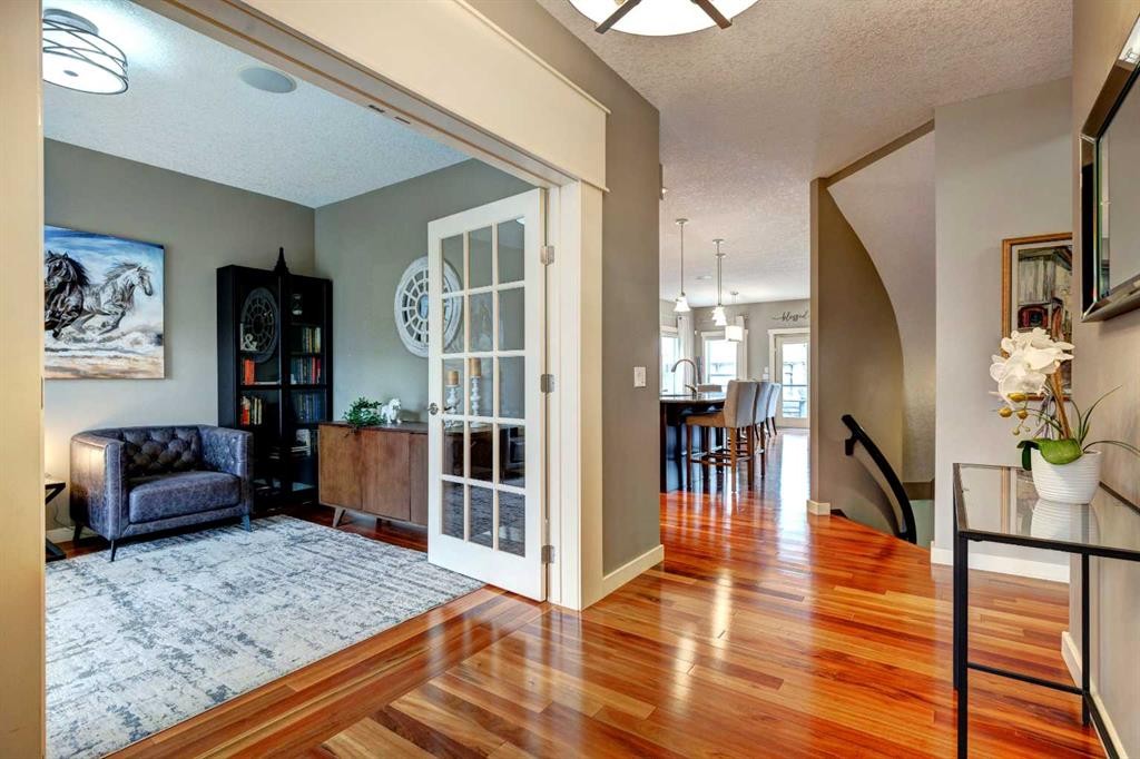 









332


Chapala

Point Southeast,
Calgary,




AB
T2X 0A2

