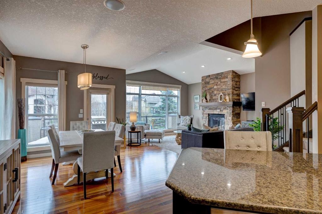 









332


Chapala

Point Southeast,
Calgary,




AB
T2X 0A2

