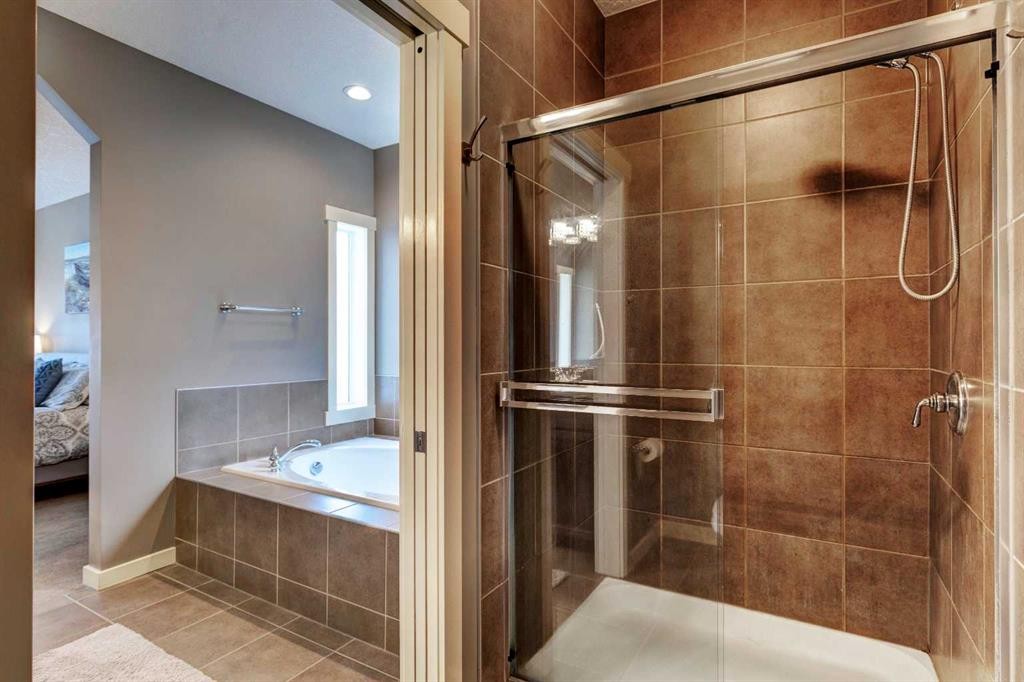 









332


Chapala

Point Southeast,
Calgary,




AB
T2X 0A2

