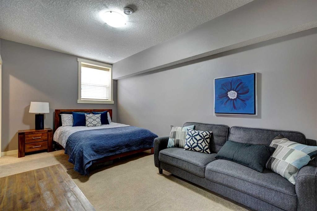 









332


Chapala

Point Southeast,
Calgary,




AB
T2X 0A2

