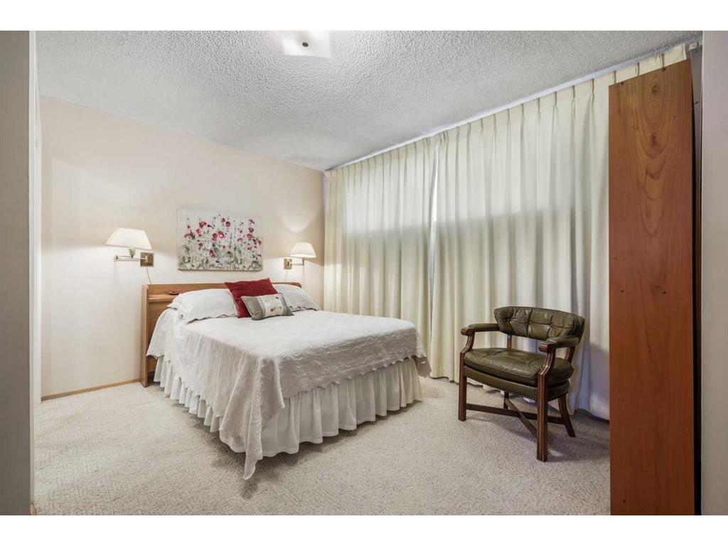 









6028


Dalgetty

Drive Northwest,
Calgary,




AB
T3A 1J3

