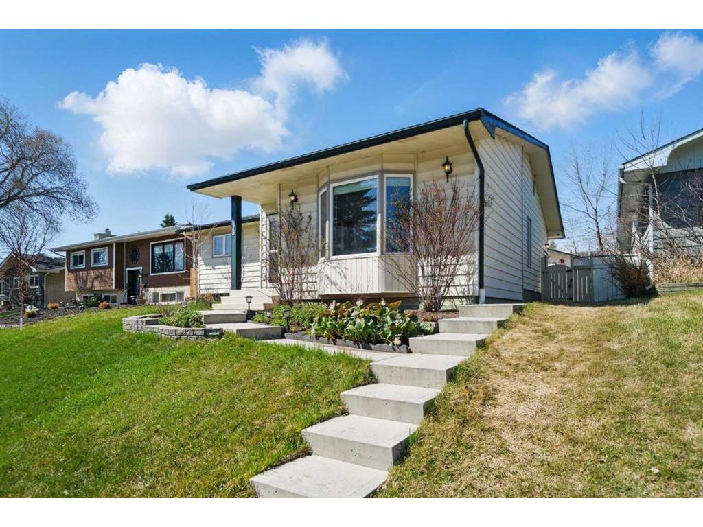 









828


Hunterston

Crescent Northwest,
Calgary,




AB
T2K 4N2

