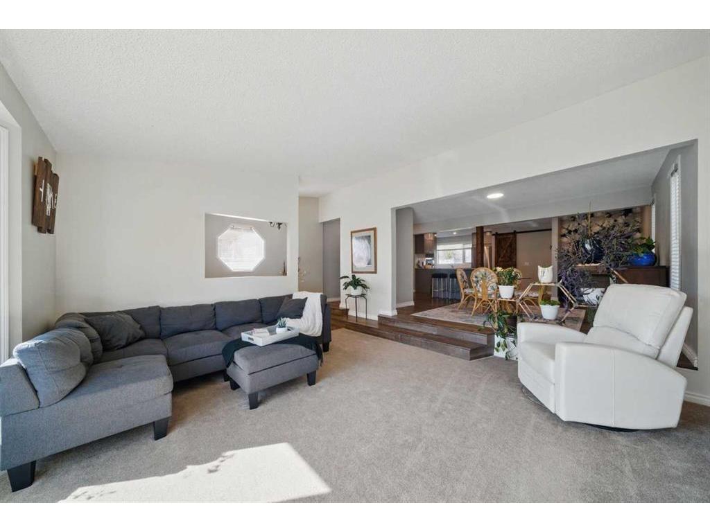 









828


Hunterston

Crescent Northwest,
Calgary,




AB
T2K 4N2

