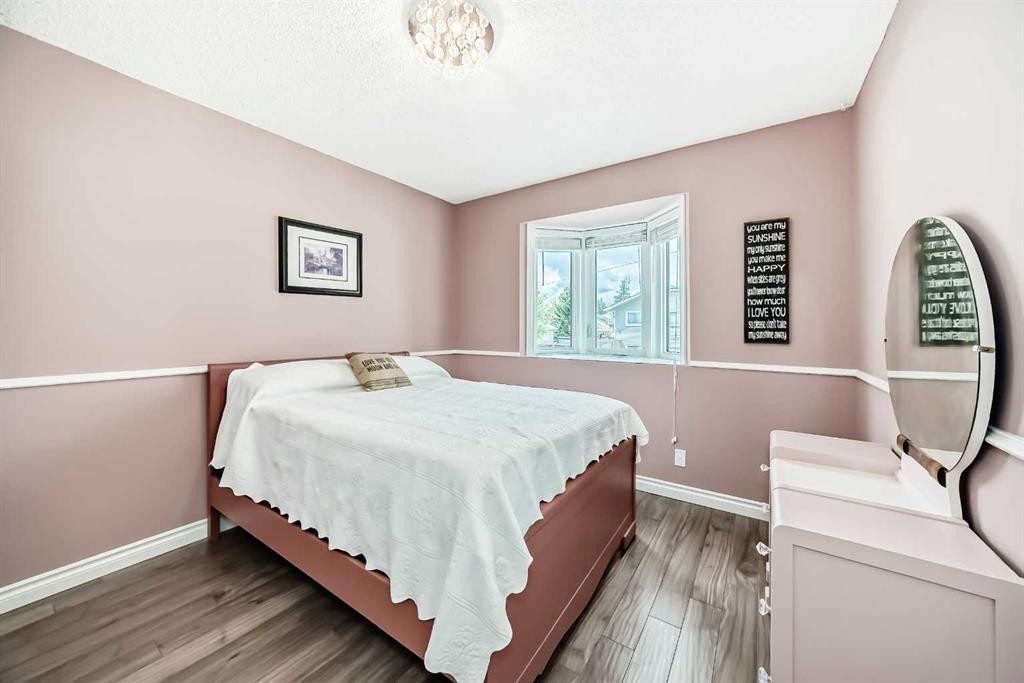 









19


Cedardale

Hill Southwest,
Calgary,




AB
t2w5a6

