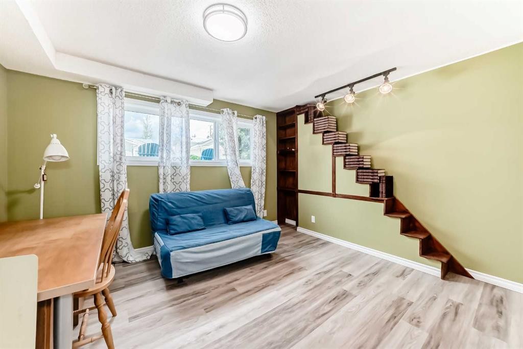 









19


Cedardale

Hill Southwest,
Calgary,




AB
t2w5a6

