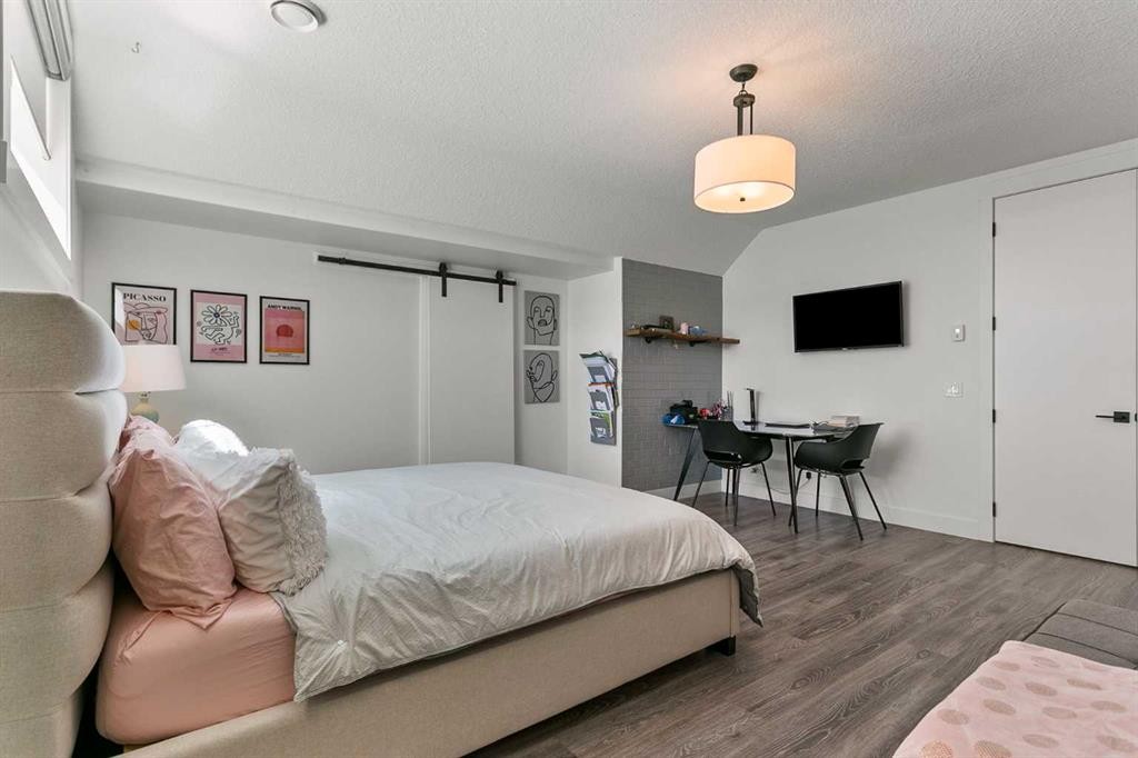 









129


Auburn Sound

Point Southeast,
Calgary,




AB
T3M0R9


