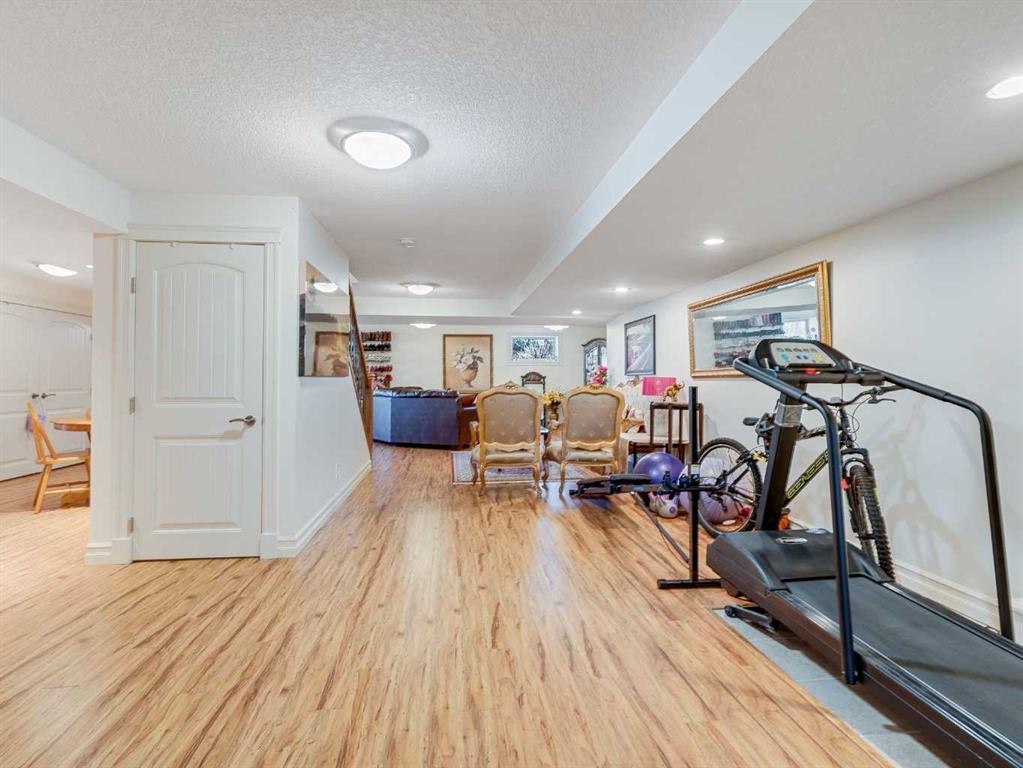 









225


Huggard

Road,
Rural Rocky View County,




AB
T3Z 2C2

