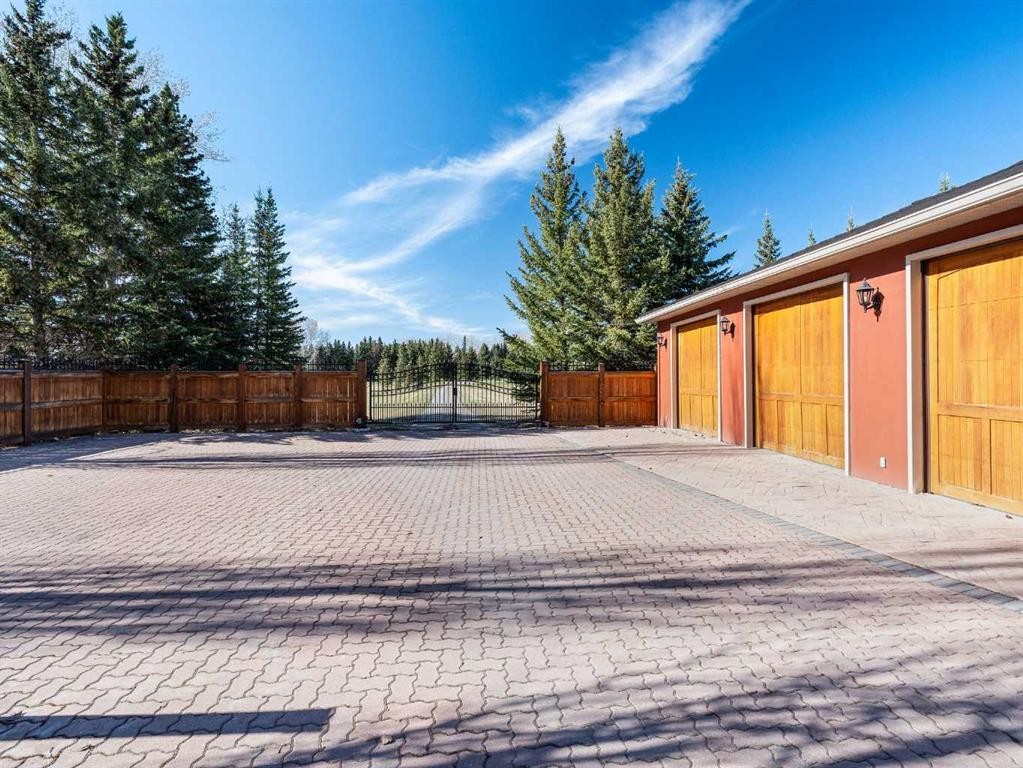 









225


Huggard

Road,
Rural Rocky View County,




AB
T3Z 2C2

