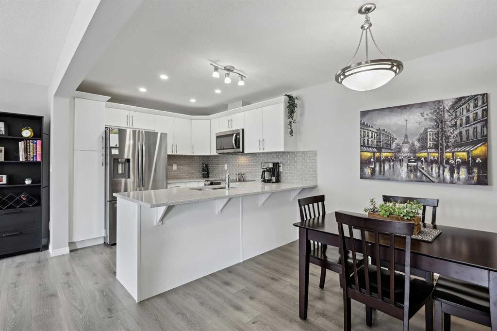 









1514


Carrington

Boulevard Northwest,
Calgary,




AB
T3P 0Y9

