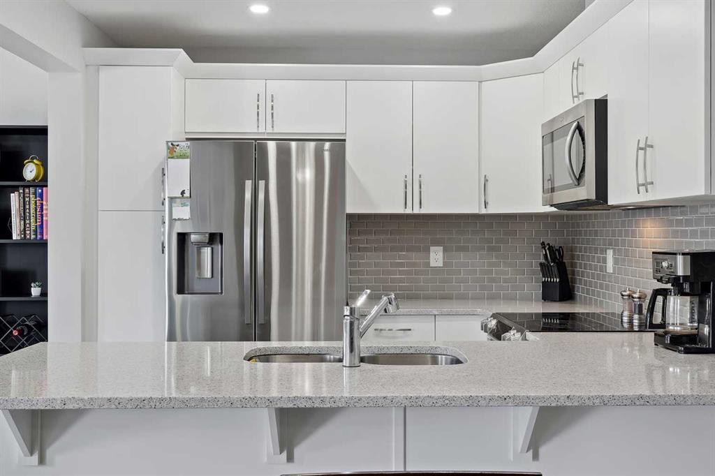 









1514


Carrington

Boulevard Northwest,
Calgary,




AB
T3P 0Y9

