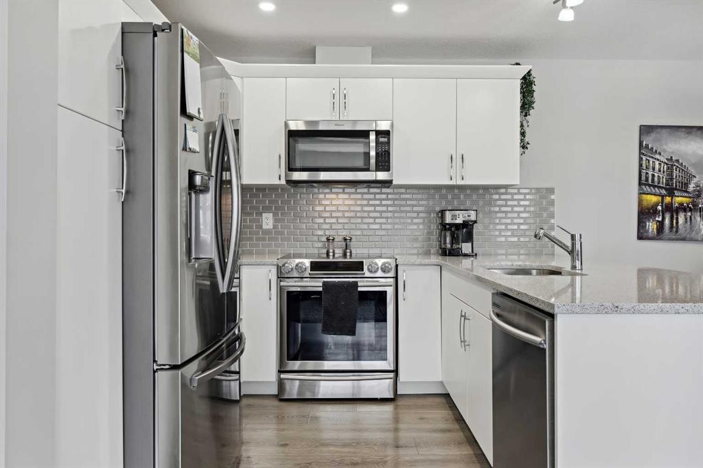









1514


Carrington

Boulevard Northwest,
Calgary,




AB
T3P 0Y9

