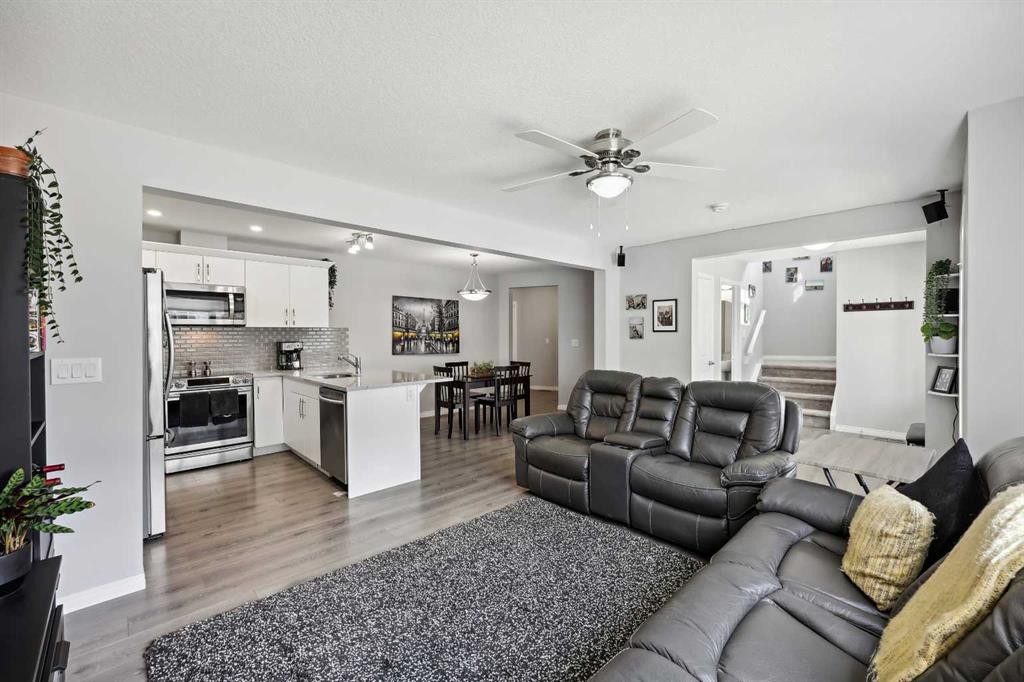 









1514


Carrington

Boulevard Northwest,
Calgary,




AB
T3P 0Y9

