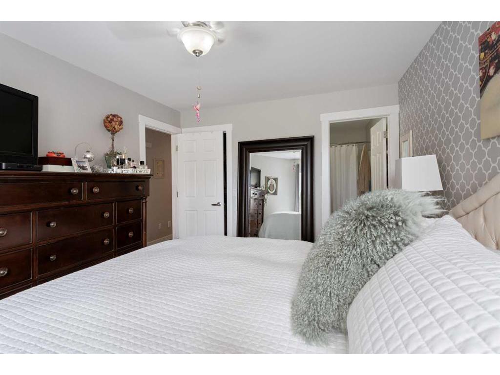









34


Tararidge

Circle Northeast,
Calgary,




AB
T3J 3W4

