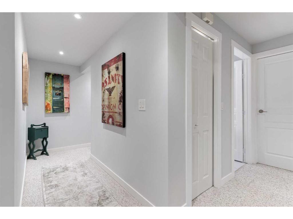 









34


Tararidge

Circle Northeast,
Calgary,




AB
T3J 3W4


