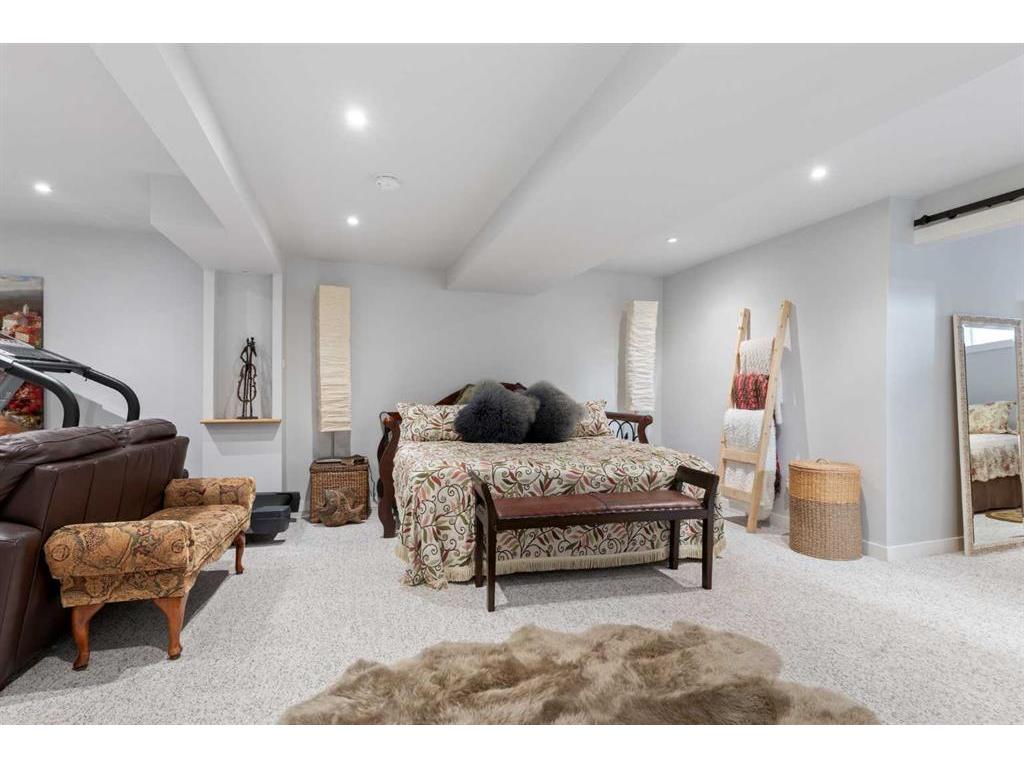 









34


Tararidge

Circle Northeast,
Calgary,




AB
T3J 3W4

