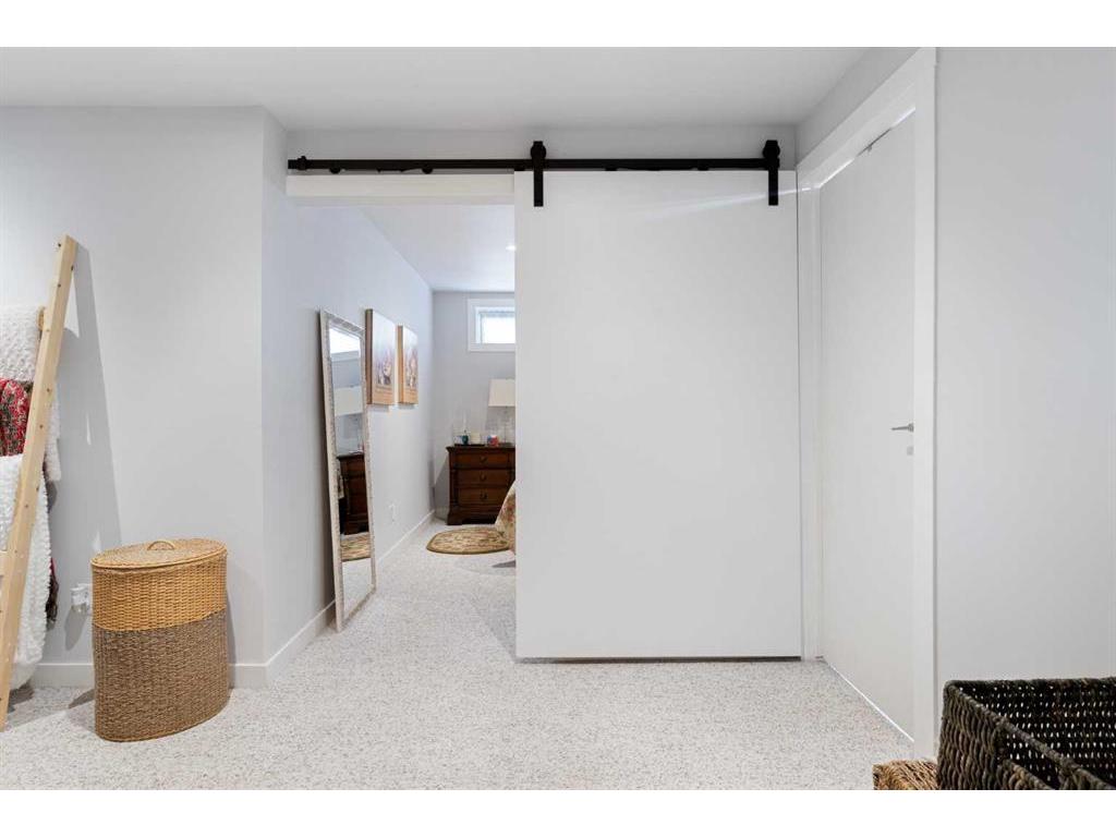 









34


Tararidge

Circle Northeast,
Calgary,




AB
T3J 3W4


