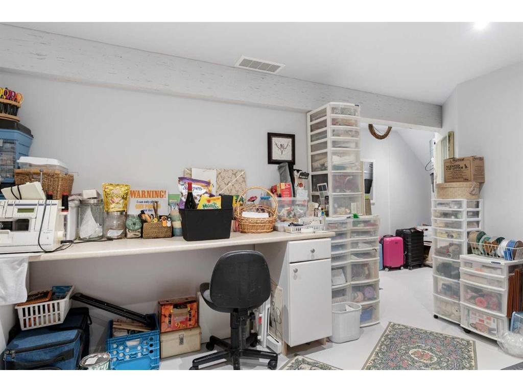 









34


Tararidge

Circle Northeast,
Calgary,




AB
T3J 3W4

