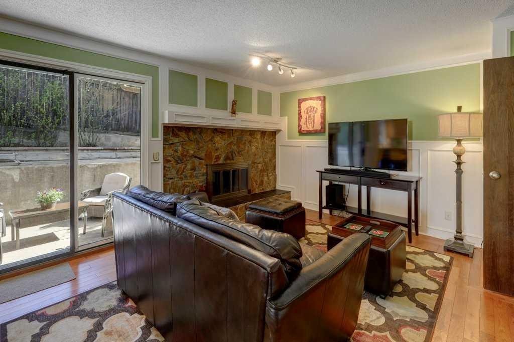 









19


Edgewood

Place Northwest,
Calgary,




AB
T3A 2T8

