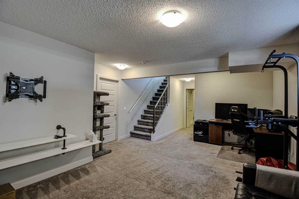 









78


Marquis

Heights Southeast,
Calgary,




AB
T3M 2A8

