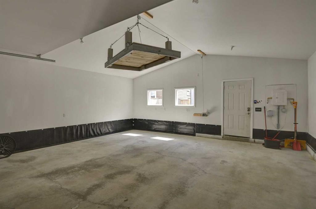 









78


Marquis

Heights Southeast,
Calgary,




AB
T3M 2A8

