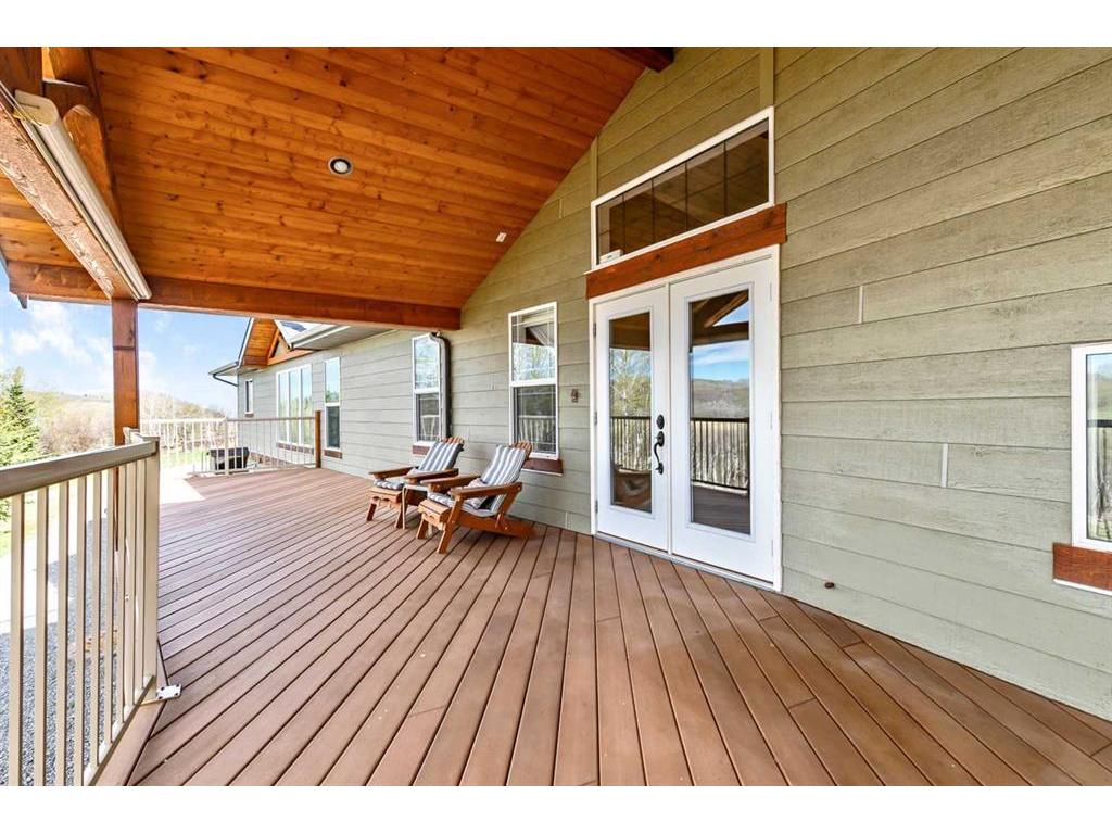 









378084


232

Street West,
Rural Foothills County,




AB
T0L 2A0

