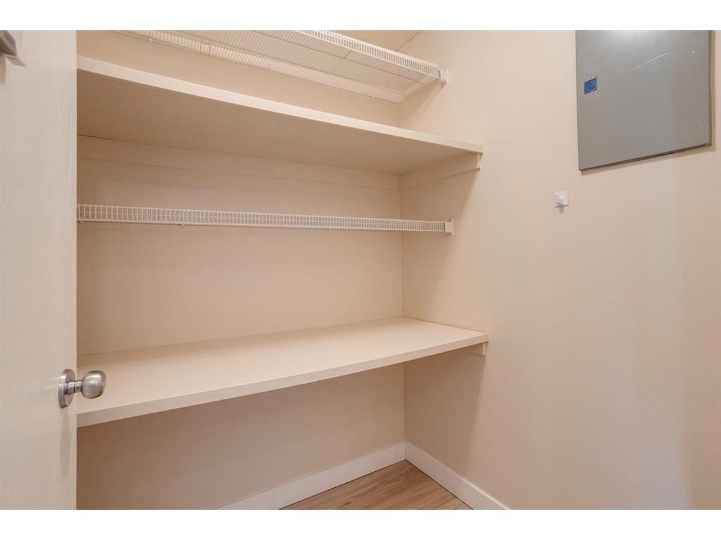 









835


19

Avenue Southwest, 209,
Calgary,




AB
T2G 0H6

