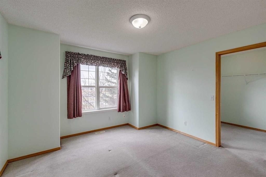 









7707


Martha's Haven

Park Northeast, 187,
Calgary,




AB
T3J3Z7

