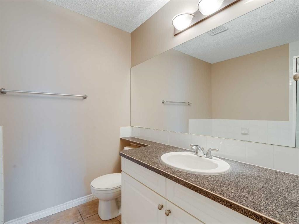 









7451


Springbank

Boulevard Southwest, 2301,
Calgary,




AB
T3H 4K5

