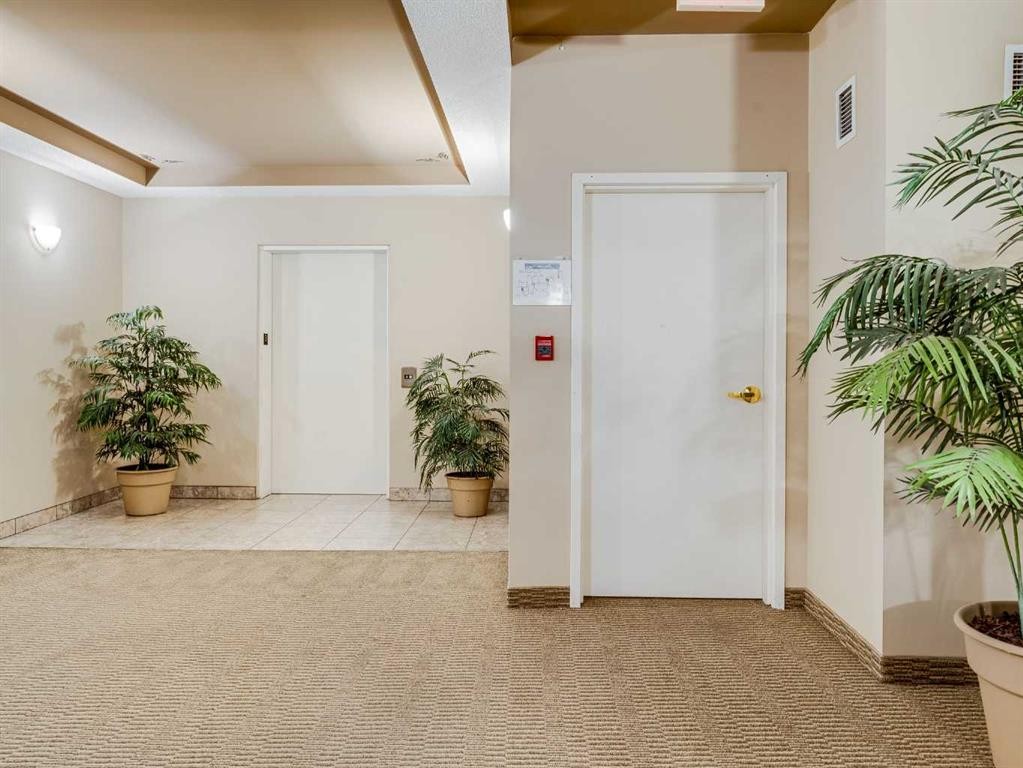 









7451


Springbank

Boulevard Southwest, 2301,
Calgary,




AB
T3H 4K5

