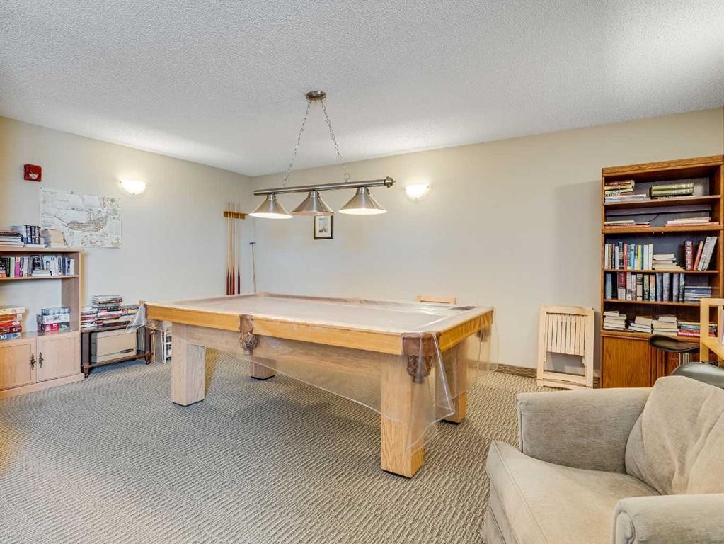 









7451


Springbank

Boulevard Southwest, 2301,
Calgary,




AB
T3H 4K5


