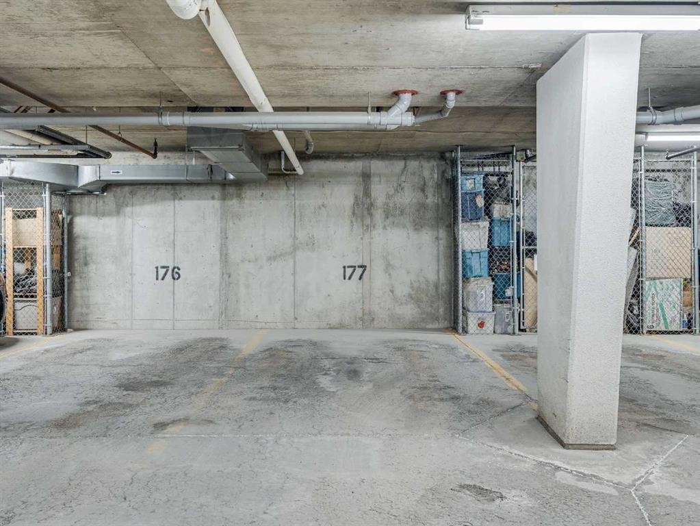 









7451


Springbank

Boulevard Southwest, 2301,
Calgary,




AB
T3H 4K5

