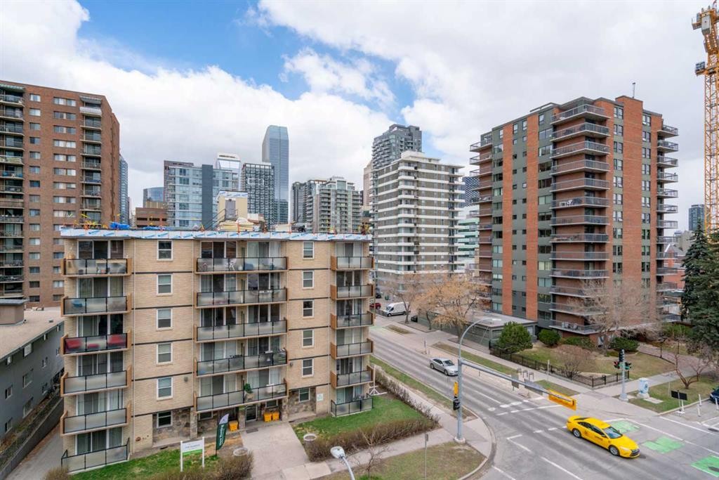 









605


14

Avenue Southwest, 604,
Calgary,




AB
T2R 0M9

