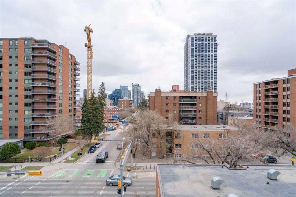 









605


14

Avenue Southwest, 604,
Calgary,




AB
T2R 0M9

