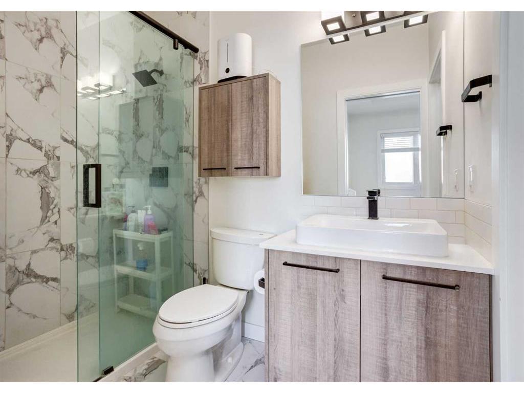 









2702


17

Avenue Southwest, 408,
Calgary,




AB
T3E 8A5

