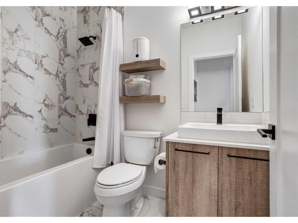 









2702


17

Avenue Southwest, 408,
Calgary,




AB
T3E 8A5

