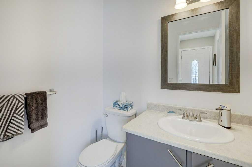 









44


Castlegreen

Close Northeast,
Calgary,




AB
t3j 1y6

