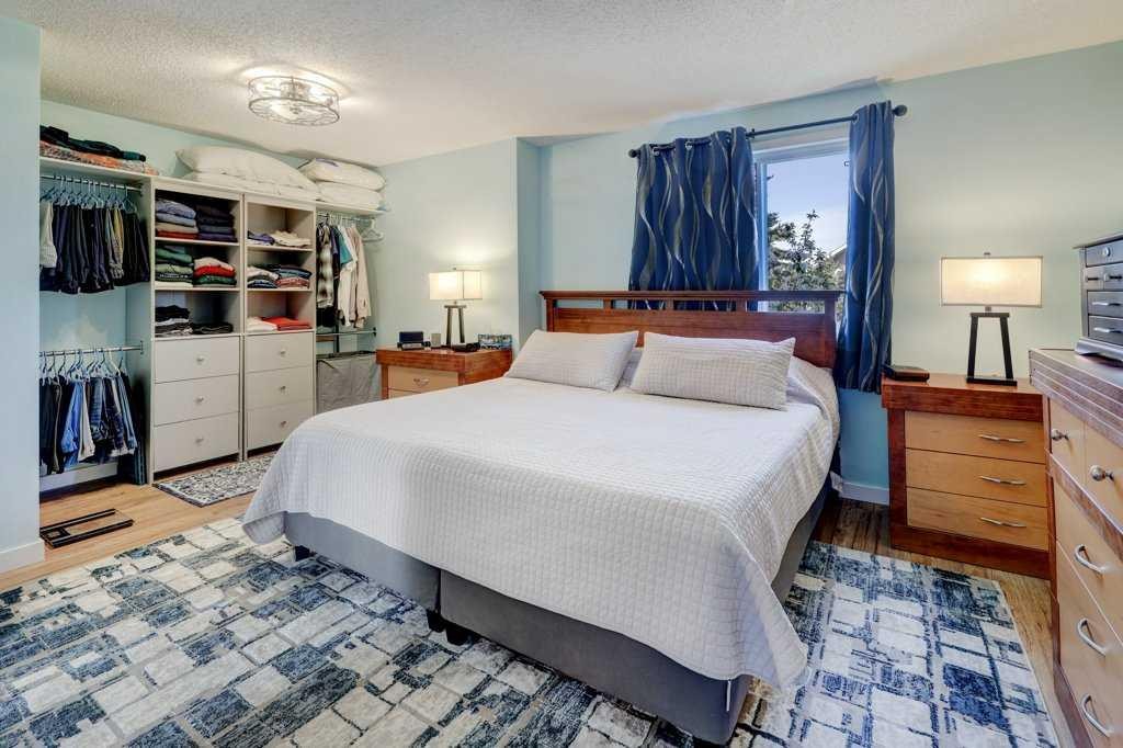 









44


Castlegreen

Close Northeast,
Calgary,




AB
t3j 1y6

