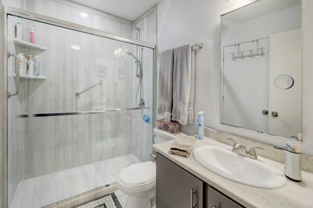 









44


Castlegreen

Close Northeast,
Calgary,




AB
t3j 1y6


