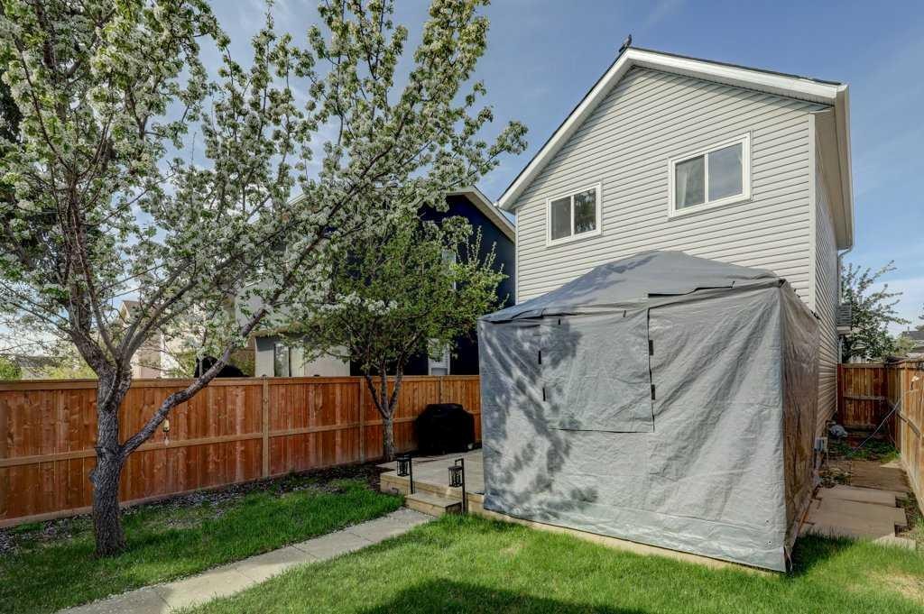 









44


Castlegreen

Close Northeast,
Calgary,




AB
t3j 1y6

