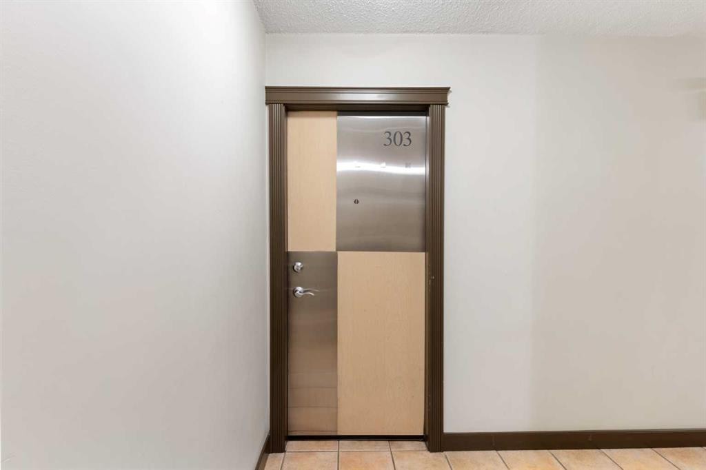 









605


14

Avenue Southwest, 303,
Calgary,




AB
T2R 0M9

