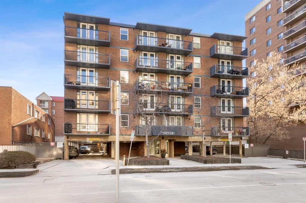 









605


14

Avenue Southwest, 303,
Calgary,




AB
T2R 0M9

