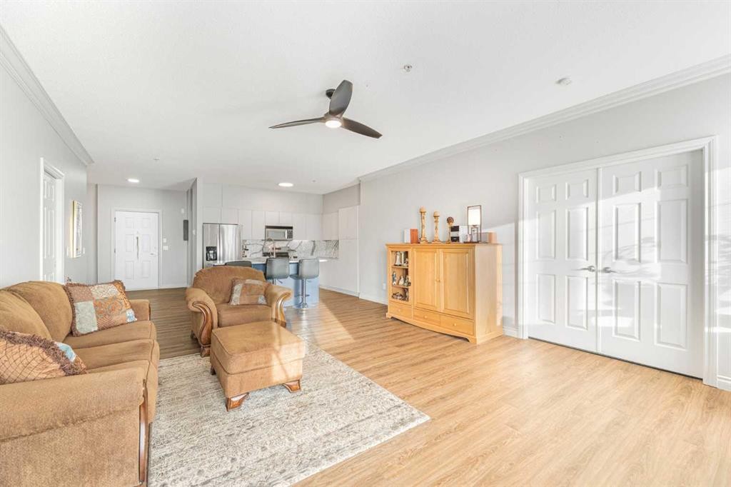 









3810


43

Street Southwest, 412,
Calgary,




AB
T3E 7T7

